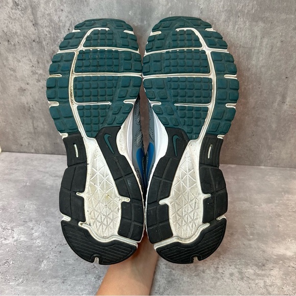 Nike Revolution 2 Running Shoes Womens sz 10 - grey - Picture 5 of 6